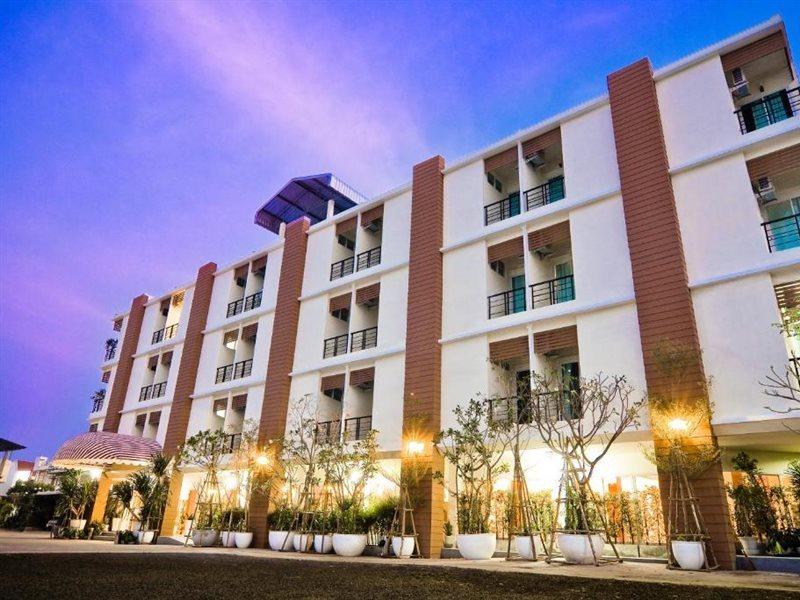 Boonsiri Boutique Hotel Sisaket Екстериор снимка
